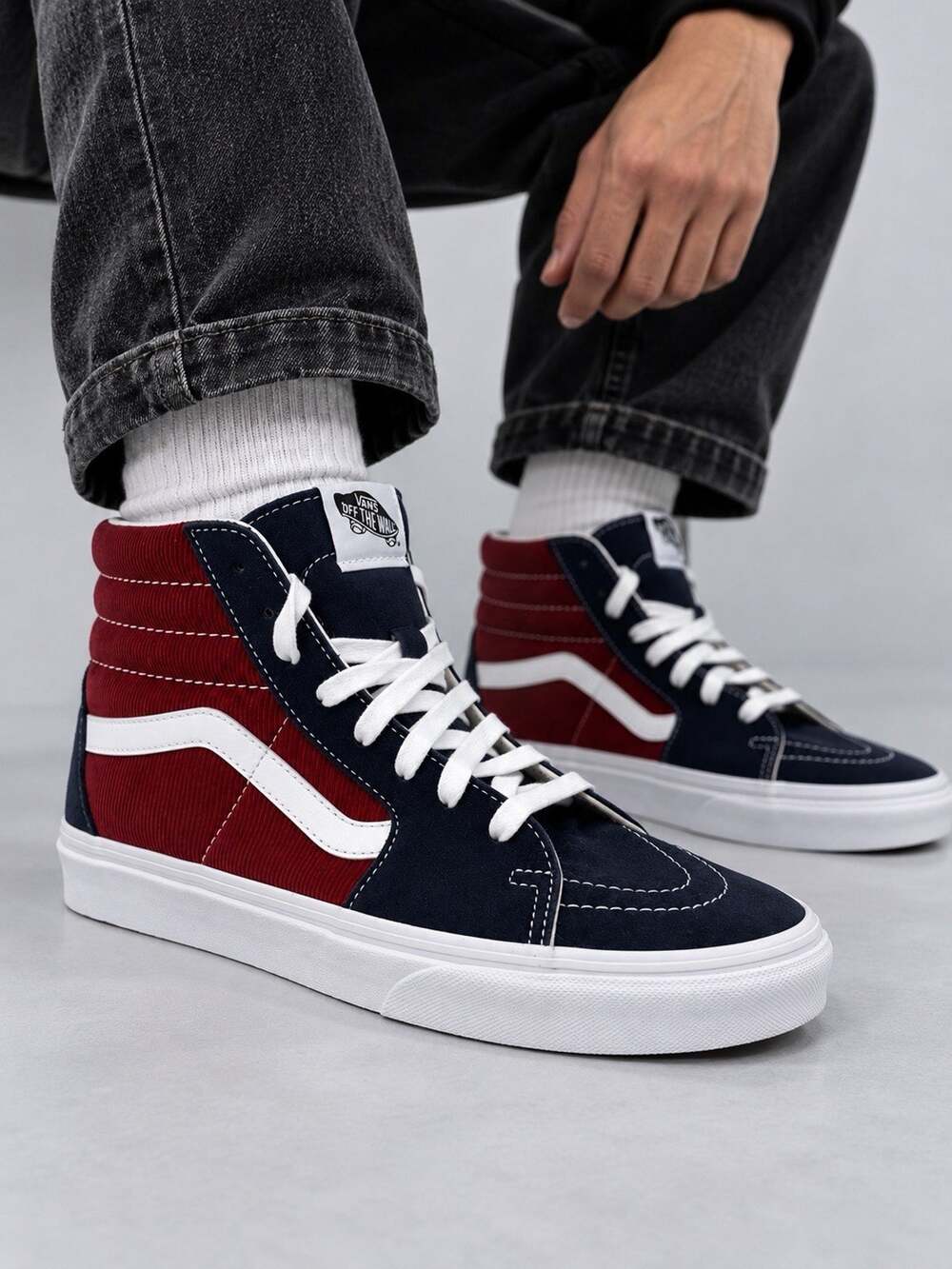 Vans Sk8-Hi Men’s 9 Red Blue Corduroy Suede High Top Sneakers New No Box